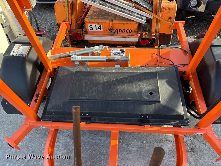 image for item EA4540 (5) road safety signs