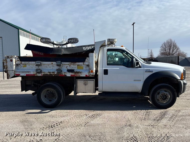 image for item EA4543 2007 Ford F450 Super Duty dump truck