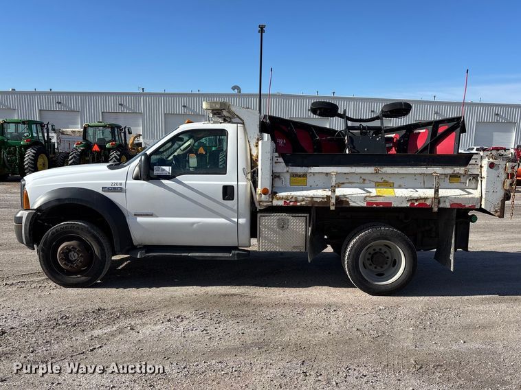 image for item EA4543 2007 Ford F450 Super Duty dump truck
