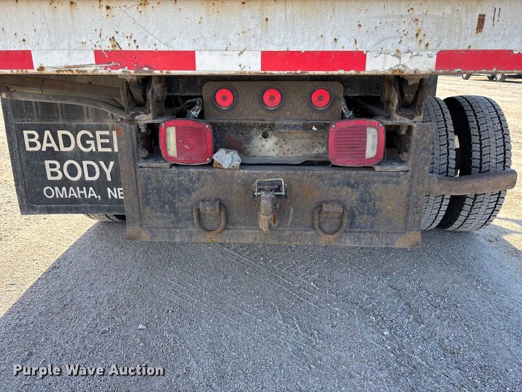 image for item EA4543 2007 Ford F450 Super Duty dump truck