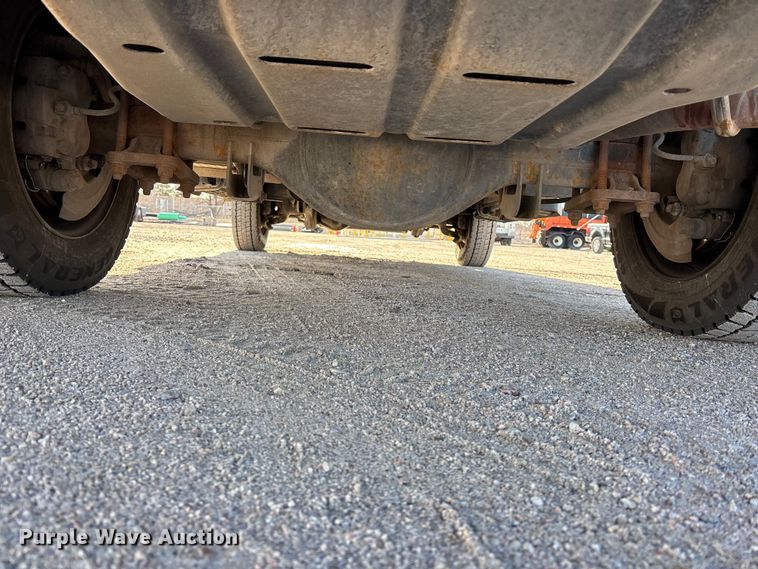 image for item EA4543 2007 Ford F450 Super Duty dump truck