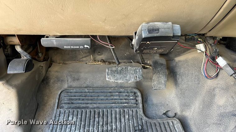 image for item EA4543 2007 Ford F450 Super Duty dump truck