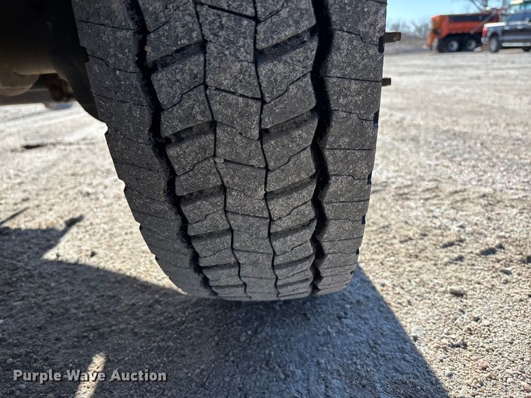 image for item EA4543 2007 Ford F450 Super Duty dump truck