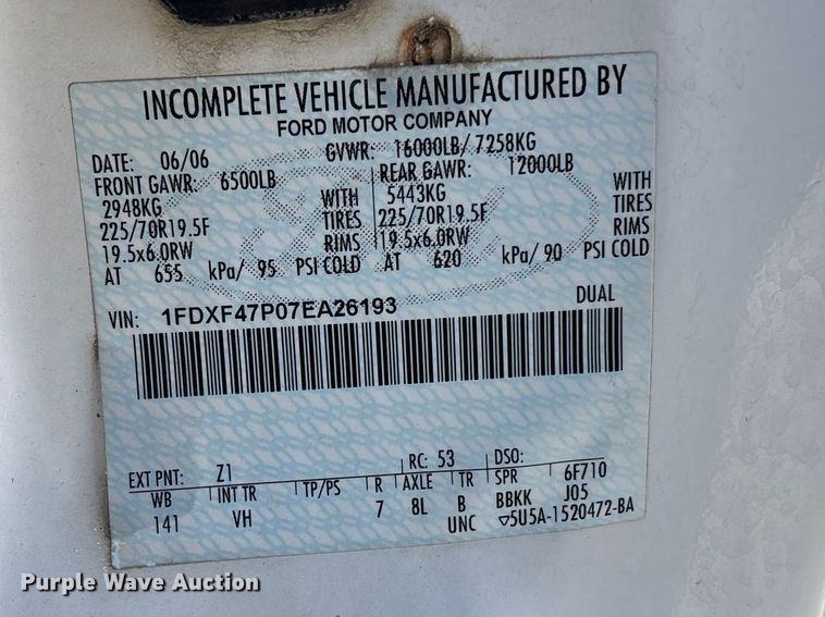 image for item EA4543 2007 Ford F450 Super Duty dump truck