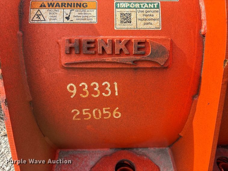 image for item EA4545 2009 International 7400 dump truck