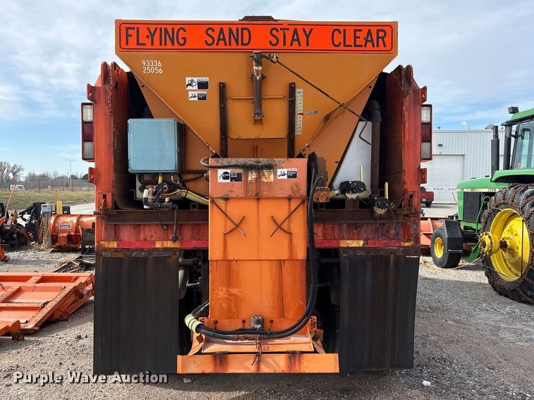 image for item EA4545 2009 International 7400 dump truck