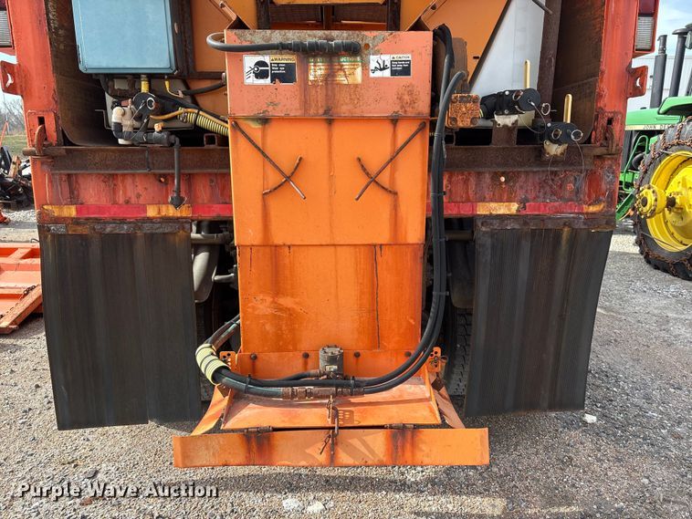 image for item EA4545 2009 International 7400 dump truck