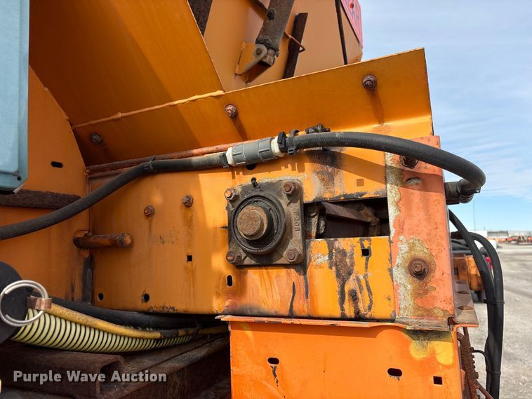 image for item EA4545 2009 International 7400 dump truck