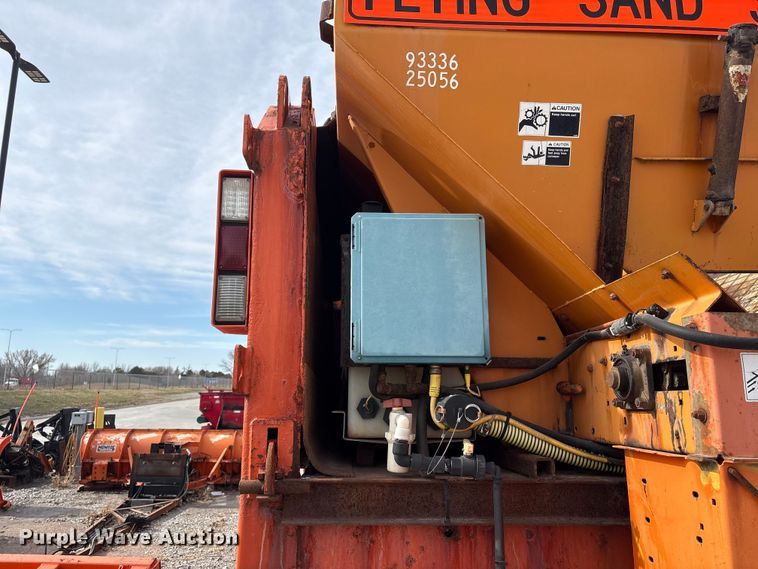 image for item EA4545 2009 International 7400 dump truck