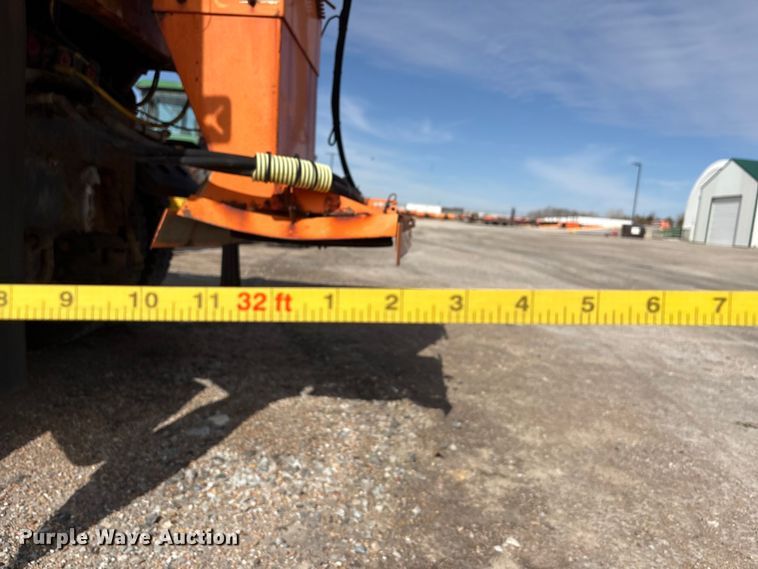 image for item EA4545 2009 International 7400 dump truck