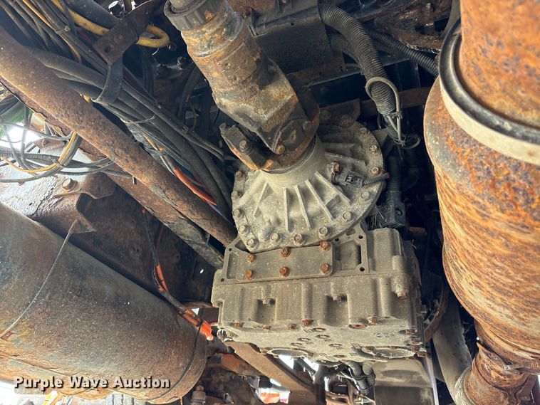 image for item EA4545 2009 International 7400 dump truck