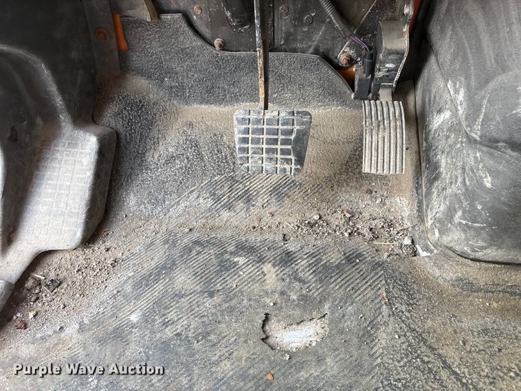 image for item EA4545 2009 International 7400 dump truck