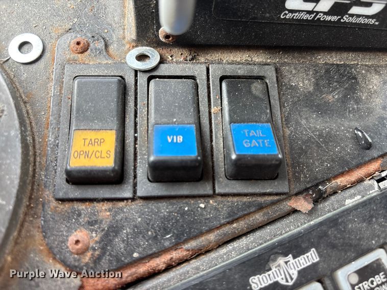 image for item EA4545 2009 International 7400 dump truck