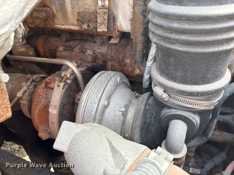 image for item EA4545 2009 International 7400 dump truck