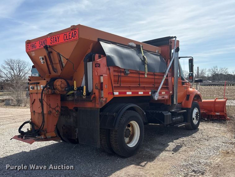 image for item EA4548 2007 International 7400 dump truck