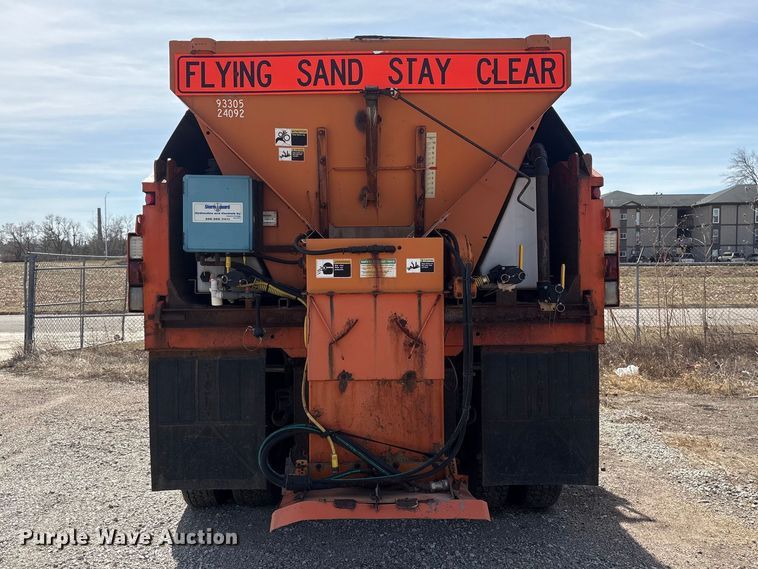 image for item EA4548 2007 International 7400 dump truck