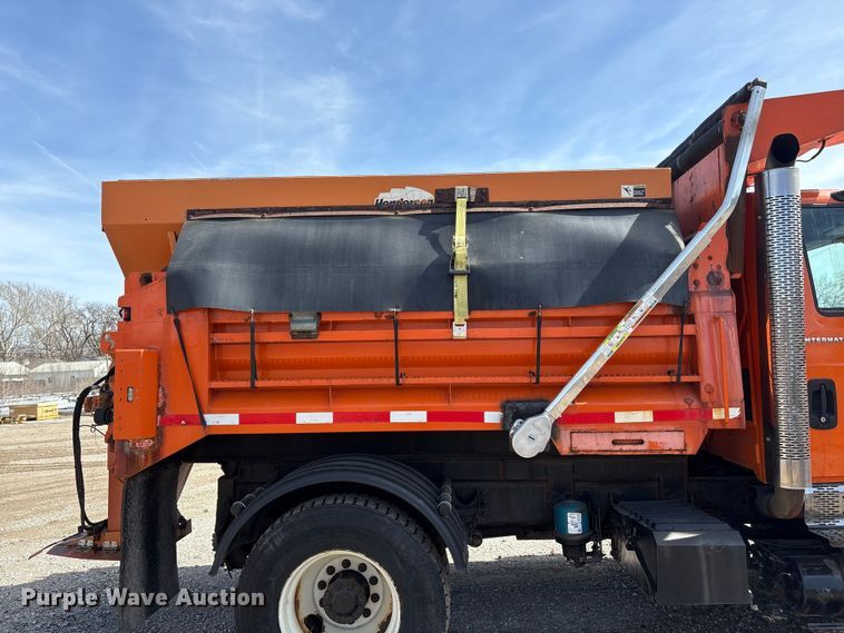 image for item EA4548 2007 International 7400 dump truck