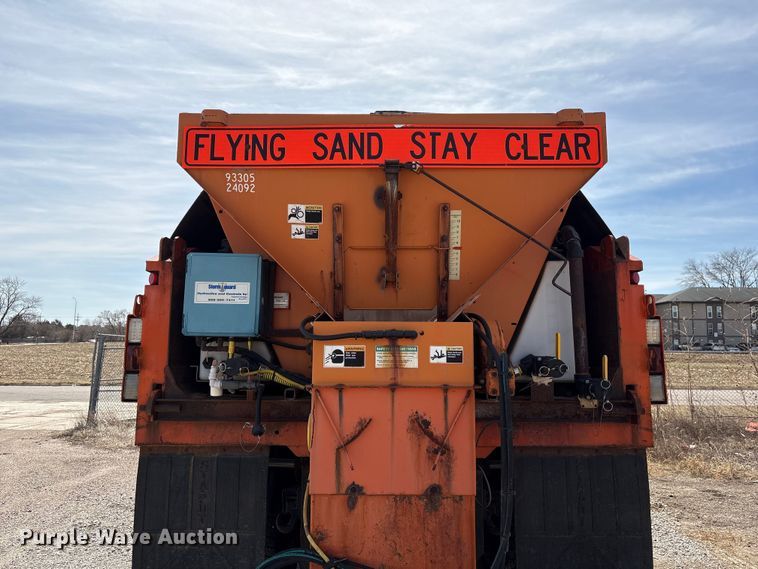 image for item EA4548 2007 International 7400 dump truck