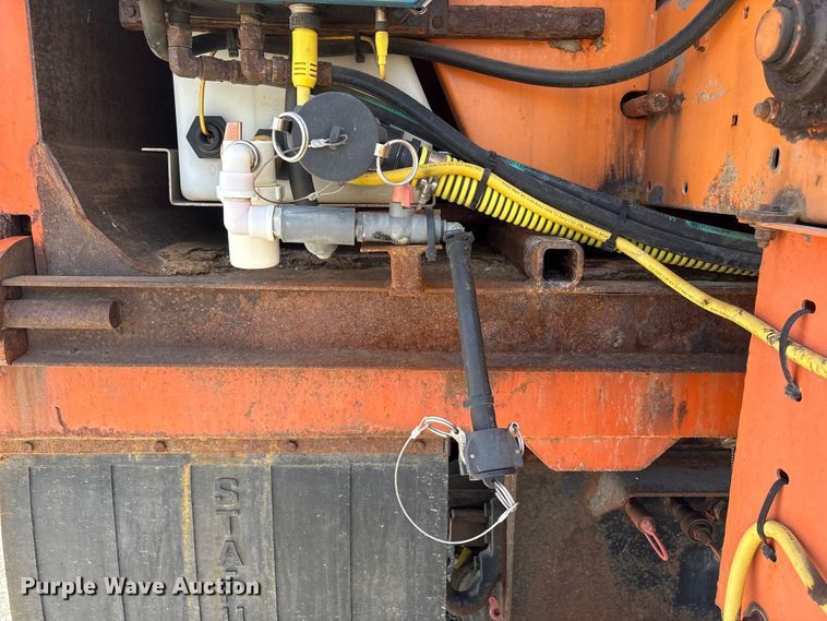 image for item EA4548 2007 International 7400 dump truck