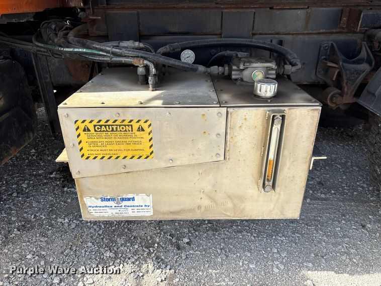 image for item EA4548 2007 International 7400 dump truck