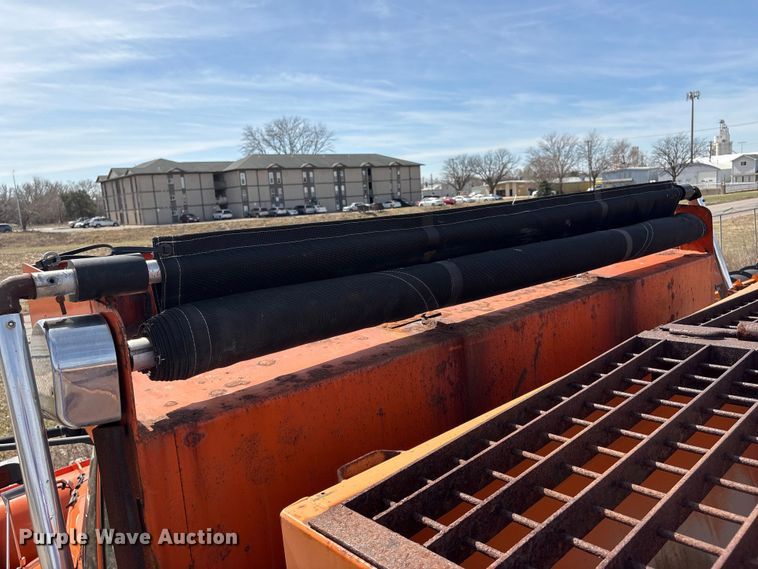 image for item EA4548 2007 International 7400 dump truck