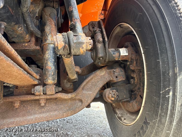 image for item EA4548 2007 International 7400 dump truck