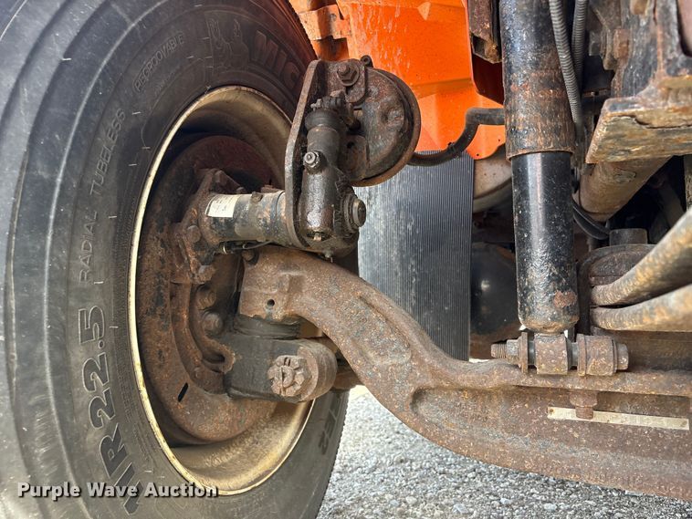 image for item EA4548 2007 International 7400 dump truck