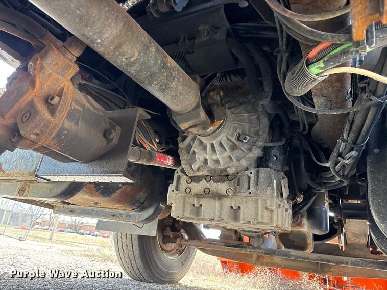 image for item EA4548 2007 International 7400 dump truck