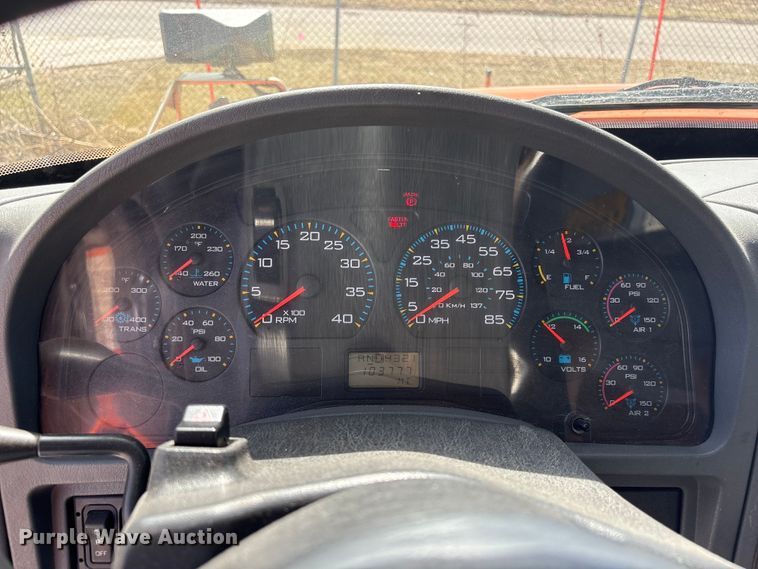 image for item EA4548 2007 International 7400 dump truck