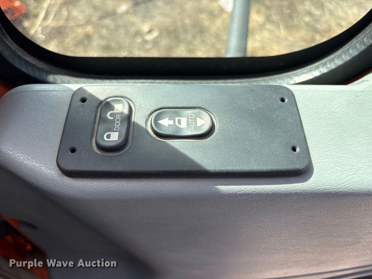 image for item EA4548 2007 International 7400 dump truck