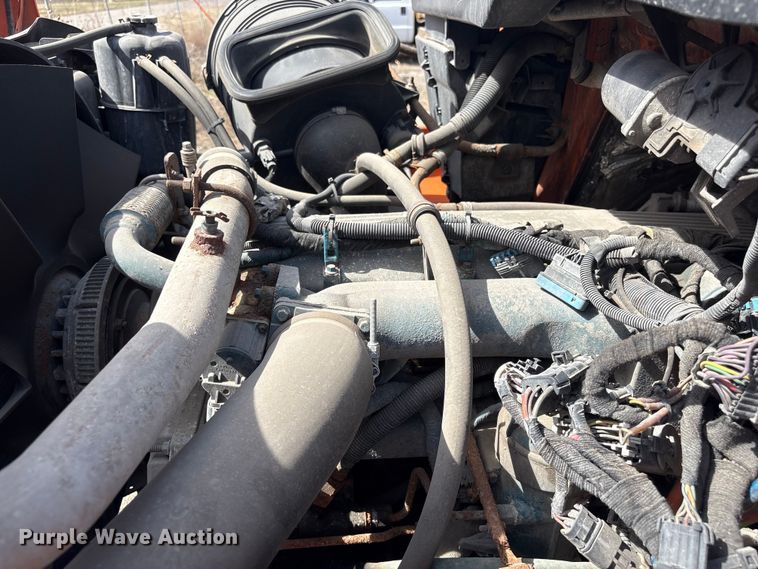 image for item EA4548 2007 International 7400 dump truck