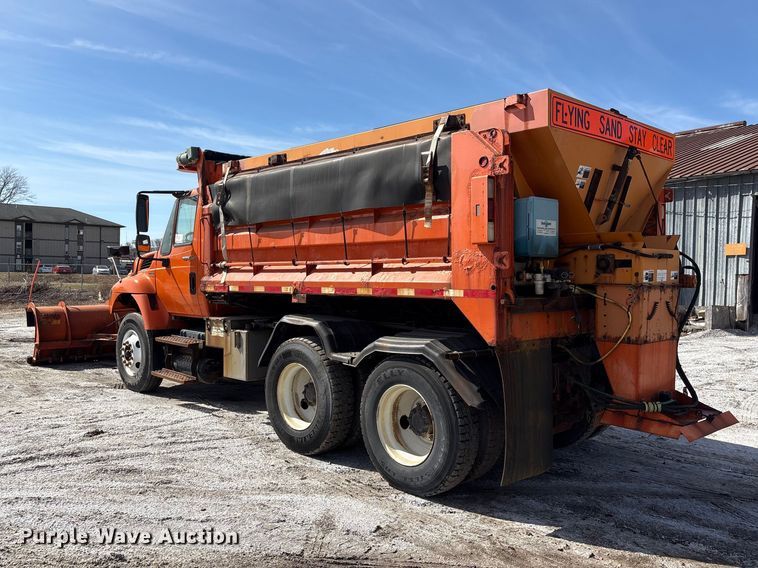 image for item EA4549 2009 International WorkStar dump truck