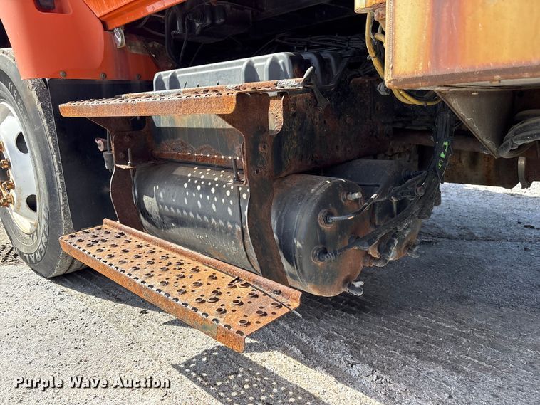 image for item EA4549 2009 International WorkStar dump truck