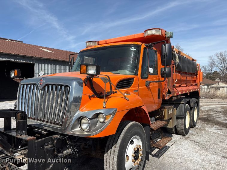 image for item EA4549 2009 International WorkStar dump truck