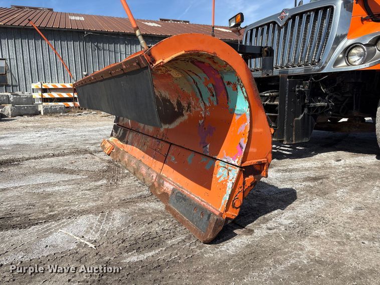 image for item EA4549 2009 International WorkStar dump truck