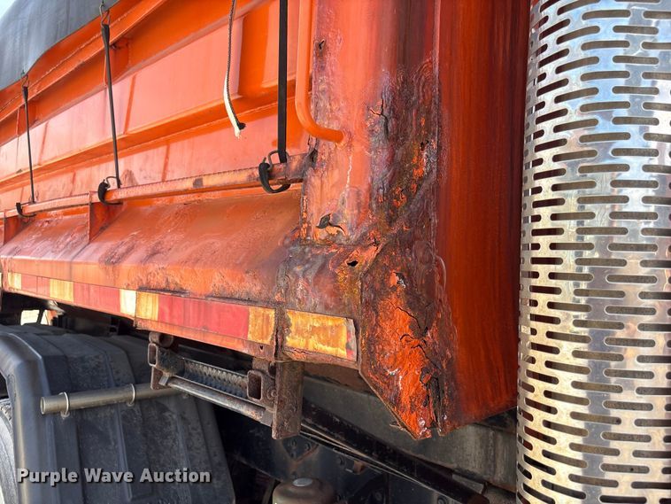 image for item EA4549 2009 International WorkStar dump truck