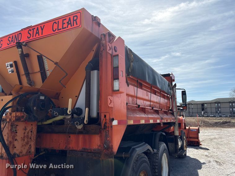 image for item EA4549 2009 International WorkStar dump truck