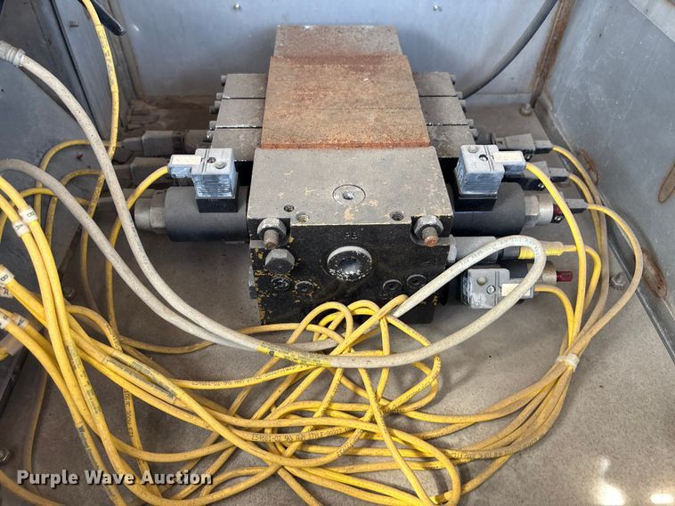 image for item EA4549 2009 International WorkStar dump truck