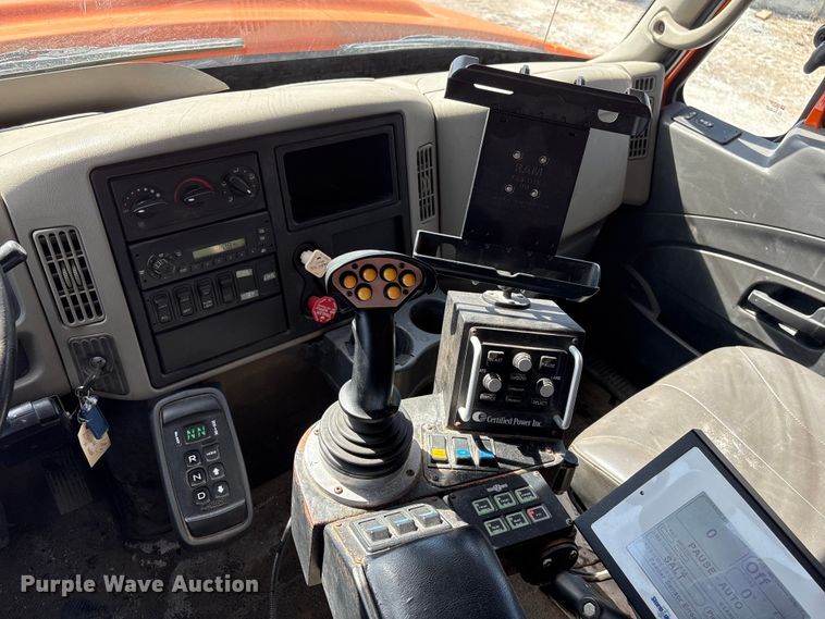 image for item EA4549 2009 International WorkStar dump truck