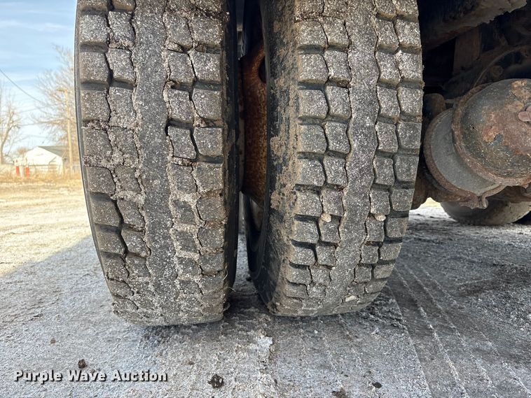 image for item EA4549 2009 International WorkStar dump truck