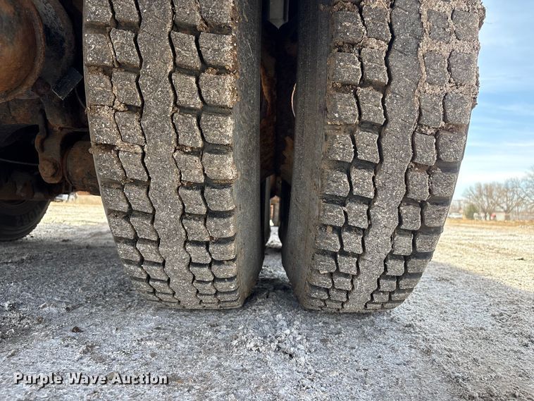 image for item EA4549 2009 International WorkStar dump truck