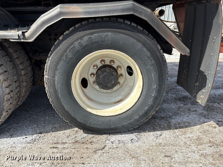 image for item EA4549 2009 International WorkStar dump truck