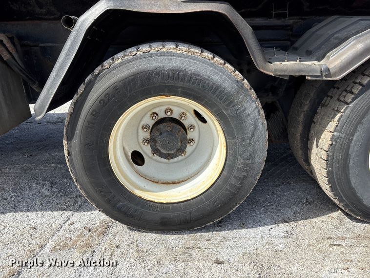 image for item EA4549 2009 International WorkStar dump truck