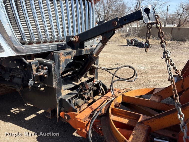 image for item EA4550 2008 International Workstar 7400 dump truck