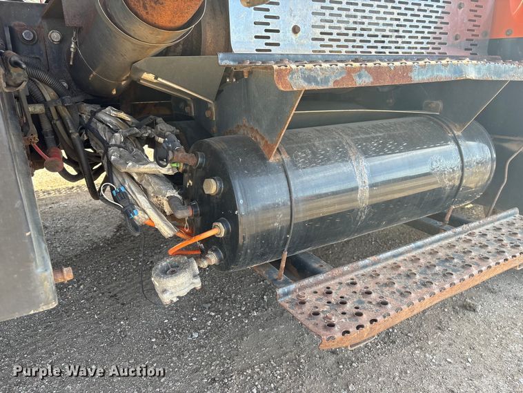 image for item EA4550 2008 International Workstar 7400 dump truck