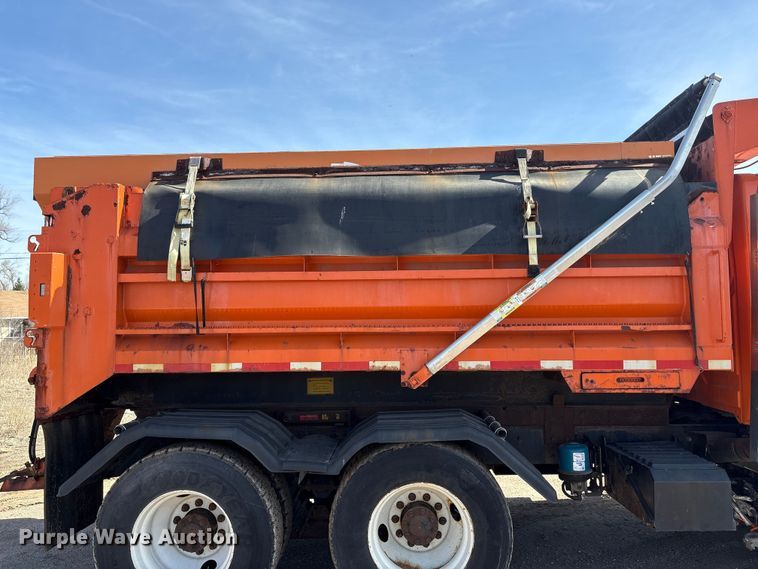 image for item EA4550 2008 International Workstar 7400 dump truck