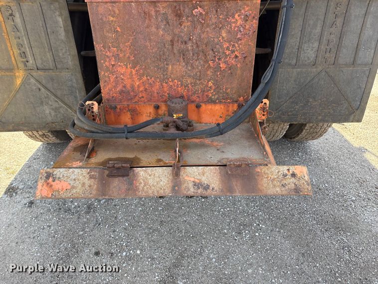 image for item EA4550 2008 International Workstar 7400 dump truck