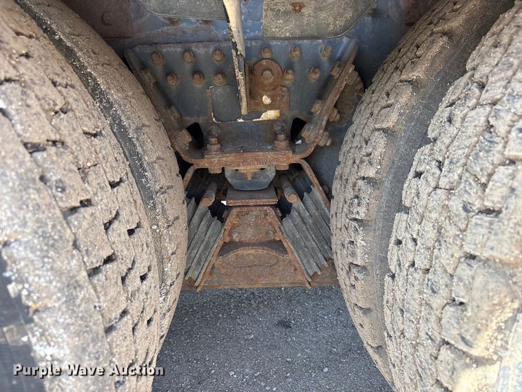 image for item EA4550 2008 International Workstar 7400 dump truck