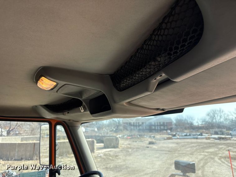 image for item EA4550 2008 International Workstar 7400 dump truck