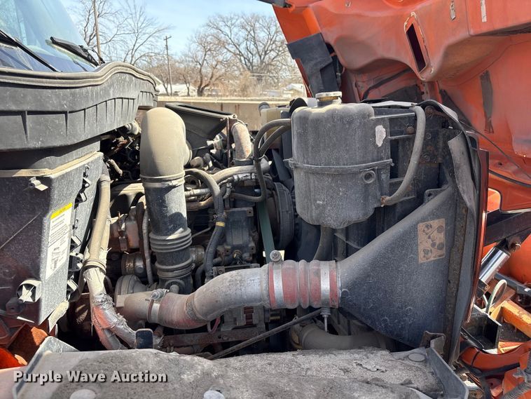 image for item EA4550 2008 International Workstar 7400 dump truck